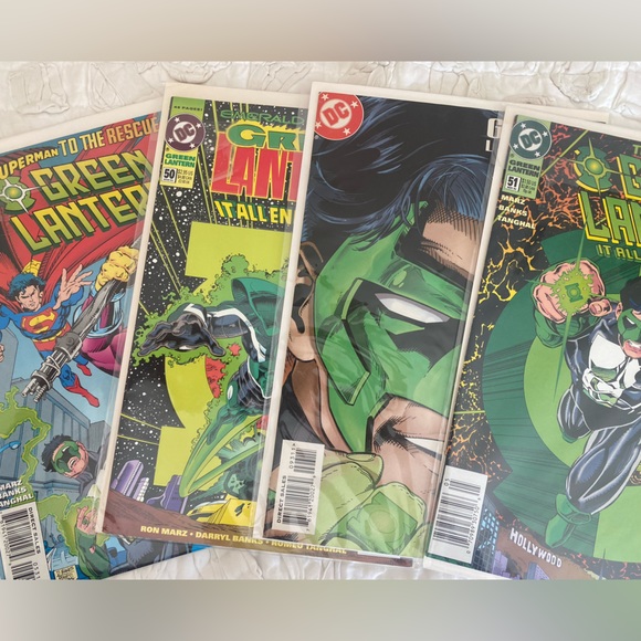 DC Comics Vintage Comic Books- Green Lantern - Picture 5 of 6